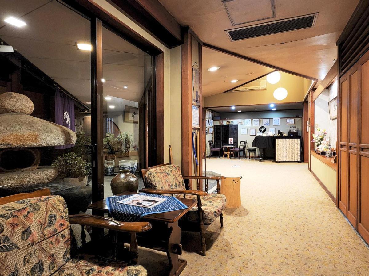 Totaro Hotel Ena Bagian luar foto