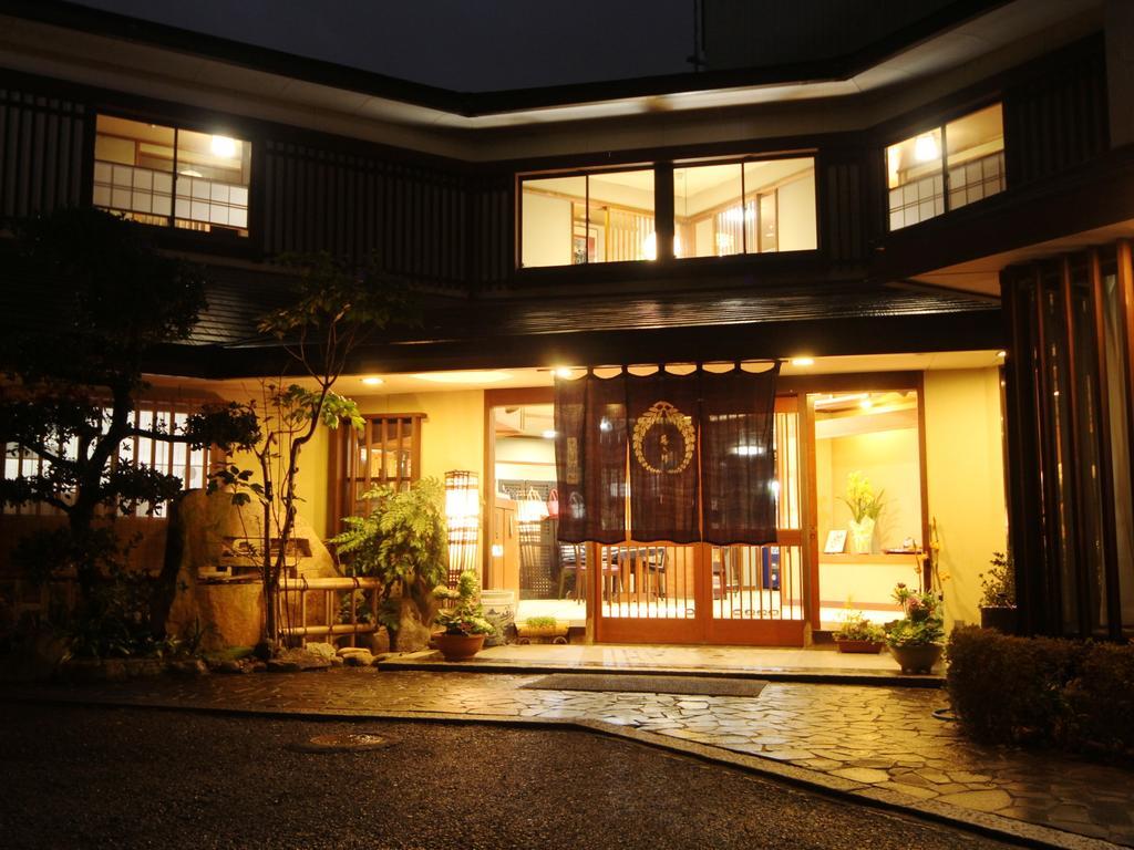 Totaro Hotel Ena Bagian luar foto